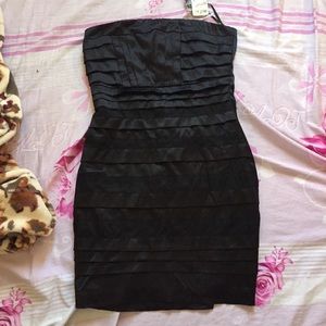 NWT black strapless bodycon
